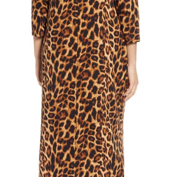 Cotton Emporium
Leopard Twist Front Long
Sleeve Midi Dress - Picture 4 of 6